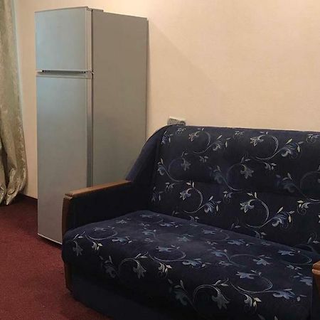 Kozatsky On Antonova Hotel Киев Екстериор снимка