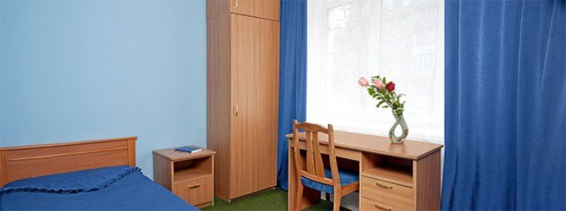 Kozatsky On Antonova Hotel Киев Екстериор снимка
